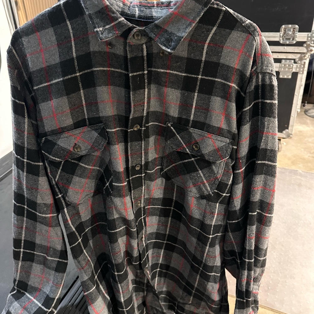 Black and Red Casual Button Down Shirt with Plaid Design